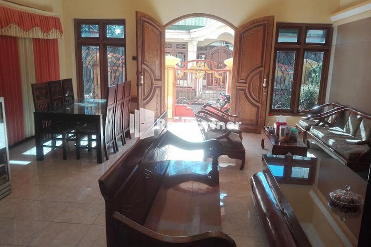 Bromo Indah Lestari Homestay Mitra Reddoorz Пасуруан Екстериор снимка