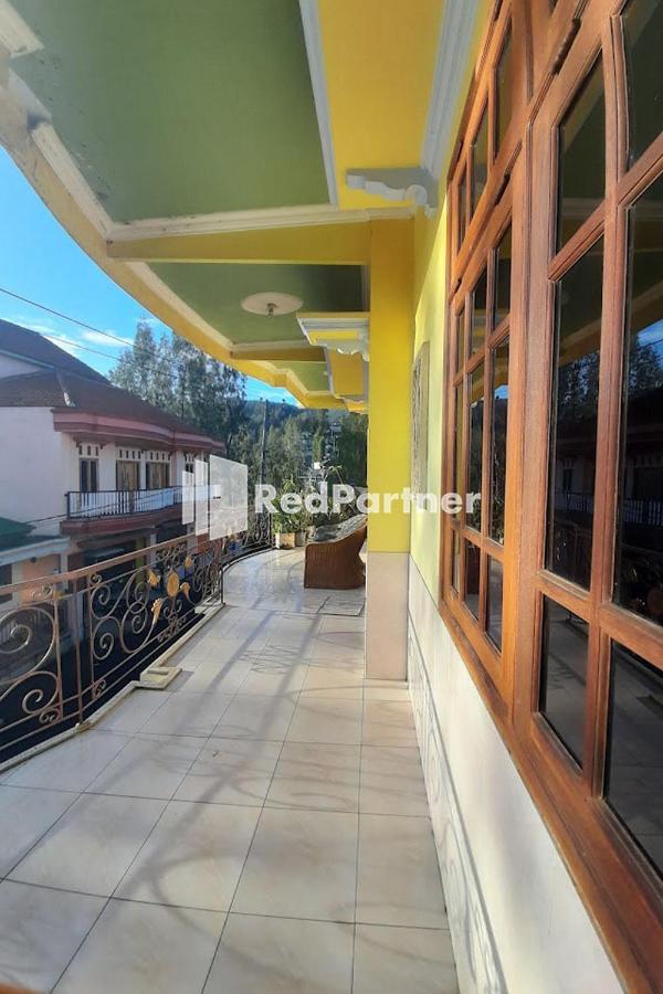 Bromo Indah Lestari Homestay Mitra Reddoorz Пасуруан Екстериор снимка