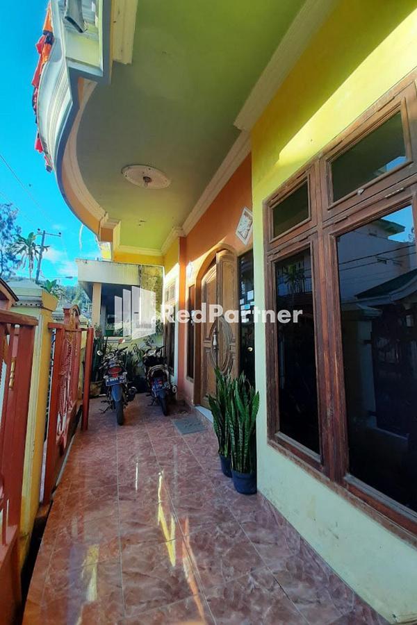 Bromo Indah Lestari Homestay Mitra Reddoorz Пасуруан Екстериор снимка