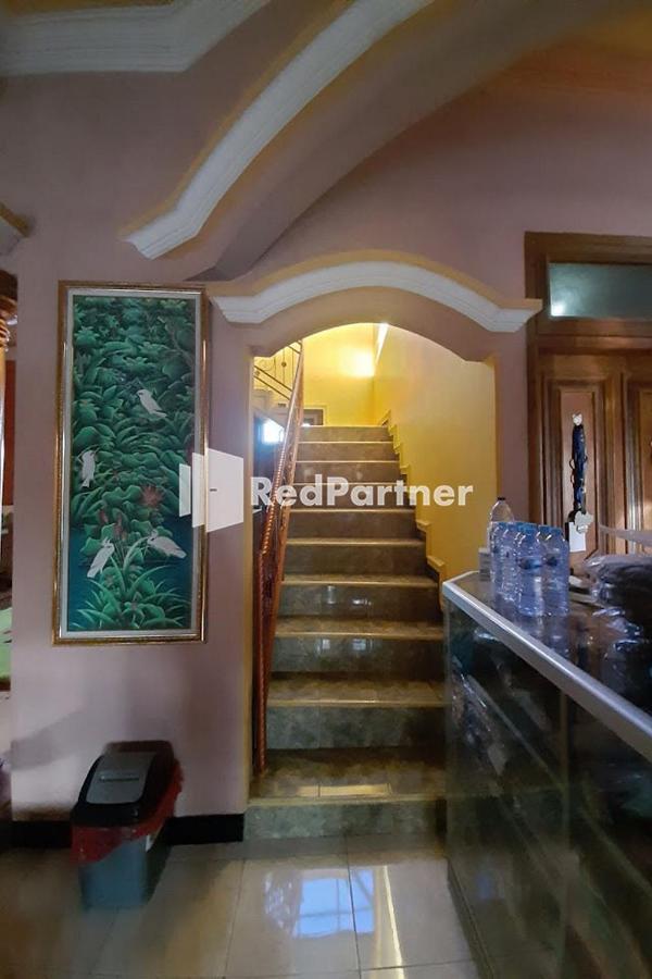 Bromo Indah Lestari Homestay Mitra Reddoorz Пасуруан Екстериор снимка