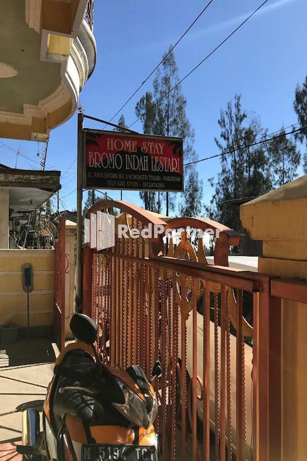 Bromo Indah Lestari Homestay Mitra Reddoorz Пасуруан Екстериор снимка