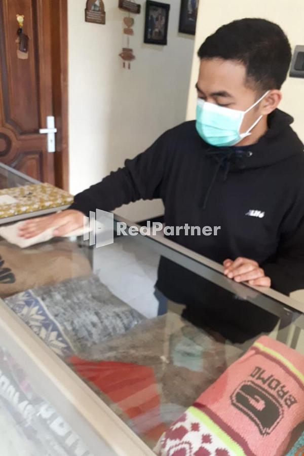 Bromo Indah Lestari Homestay Mitra Reddoorz Пасуруан Екстериор снимка